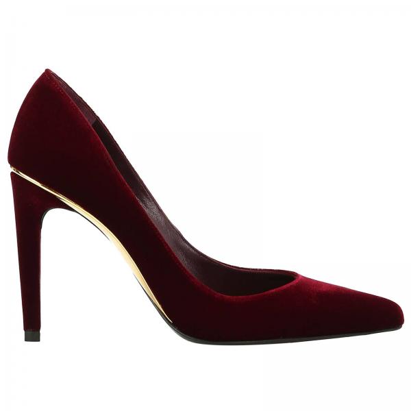 stuart weitzman curvia