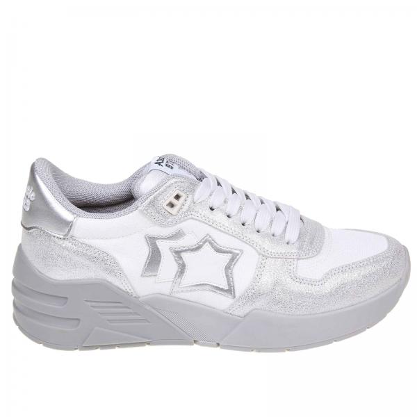 white sneakers with stars on them