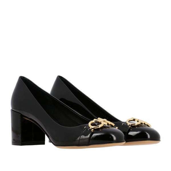 Salvatore Ferragamo Outlet Gancini patent leather pumps High Heel