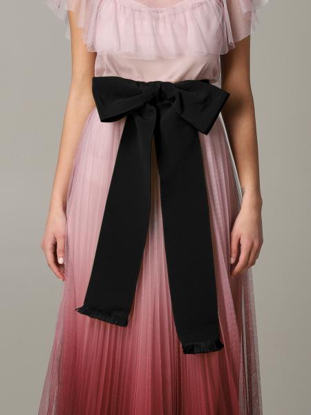 Red(V): Red (V) belt with maxi bow