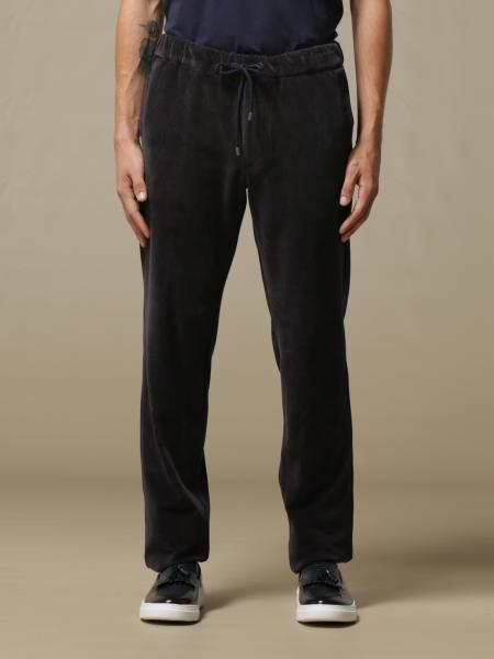 jogging trousers with pockets