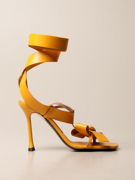 Heeled sandals N ° 21 in leather with bow