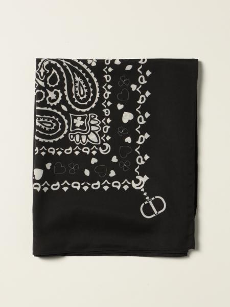 Twin-set kefia with bandana print