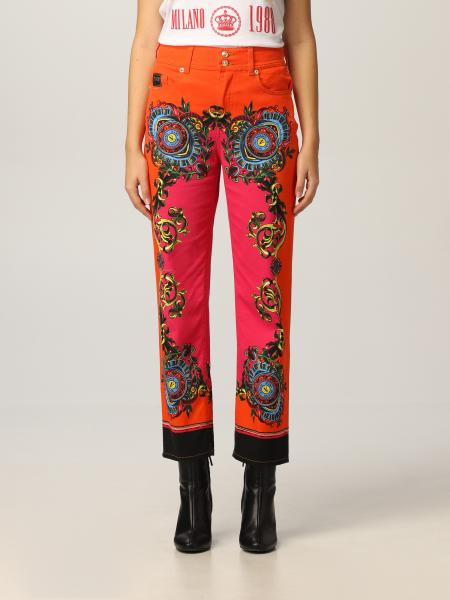 VERSACE JEANS COUTURE: Jeans in stampa Regalia Baroque - Fuxia