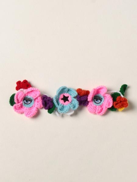 Fascetta Chiara Ferragni in crochet con fiori