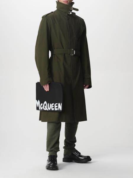 Uomo Abbigliamento da Cappotti da Impermeabili e trench Trench beige con logo graffiti da Uomo di Alexander McQueen in Neutro 