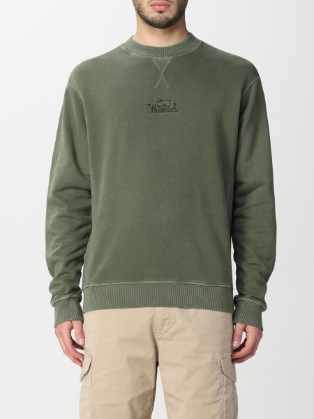Woolrich men's clothing: Basic Woolrich sweatshirt with embroidered logo