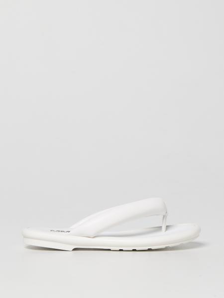 MM6 MAISON MARGIELA: thong sandals in synthetic nappa leather - White ...
