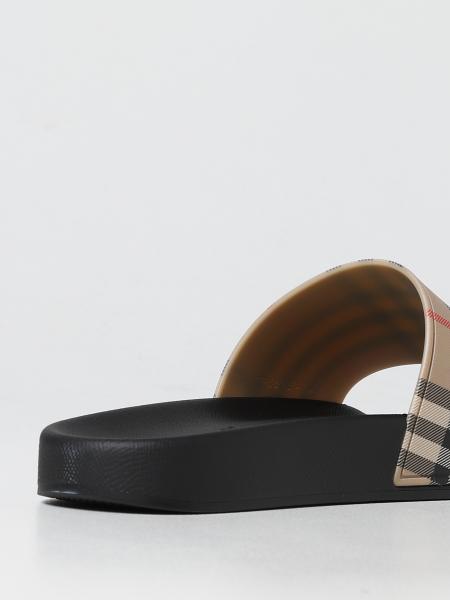 burberry sandales