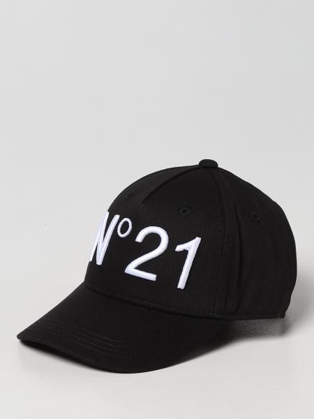 N° 21 Kinder Hut