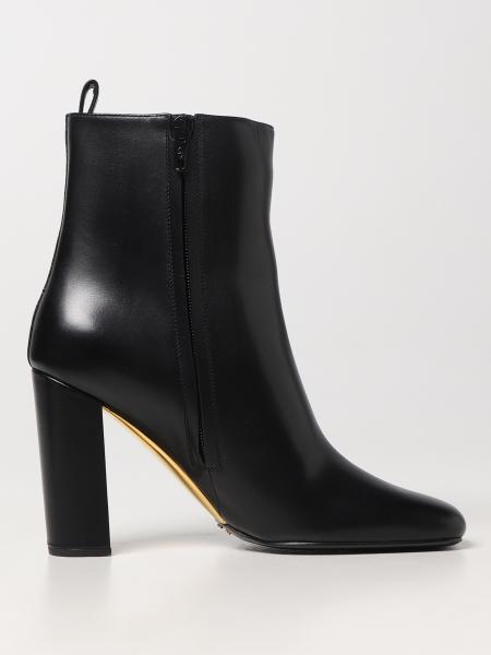 voor de helft delen meloen Valentino Garavani women's Flat Ankle Boots online shop - Spring Summer  2023 - GIGLIO.COM
