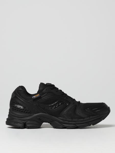 saucony sneakers black