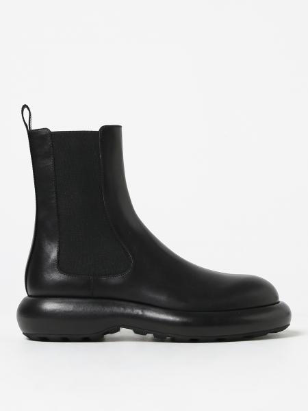 Flat 2024 boots online