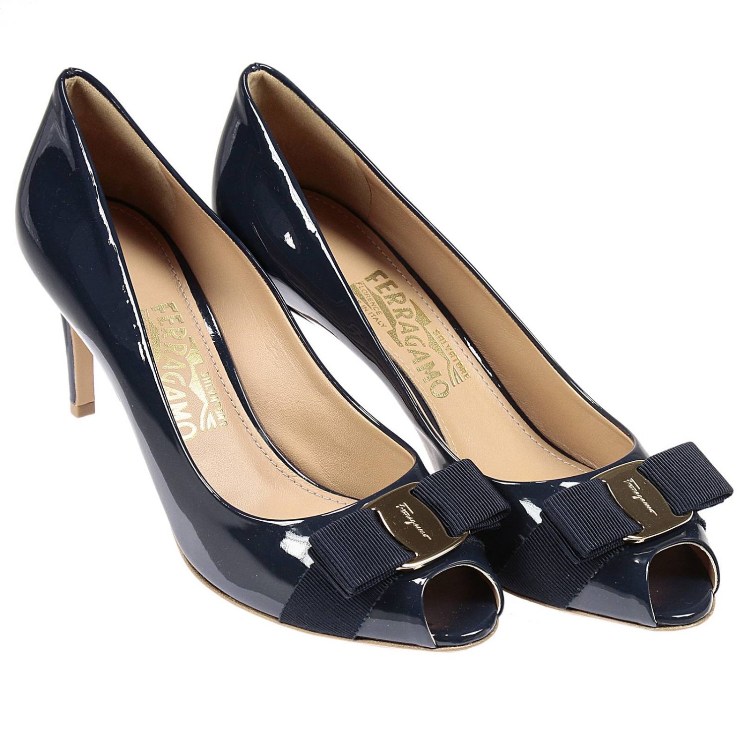 ferragamo shoes women's heels