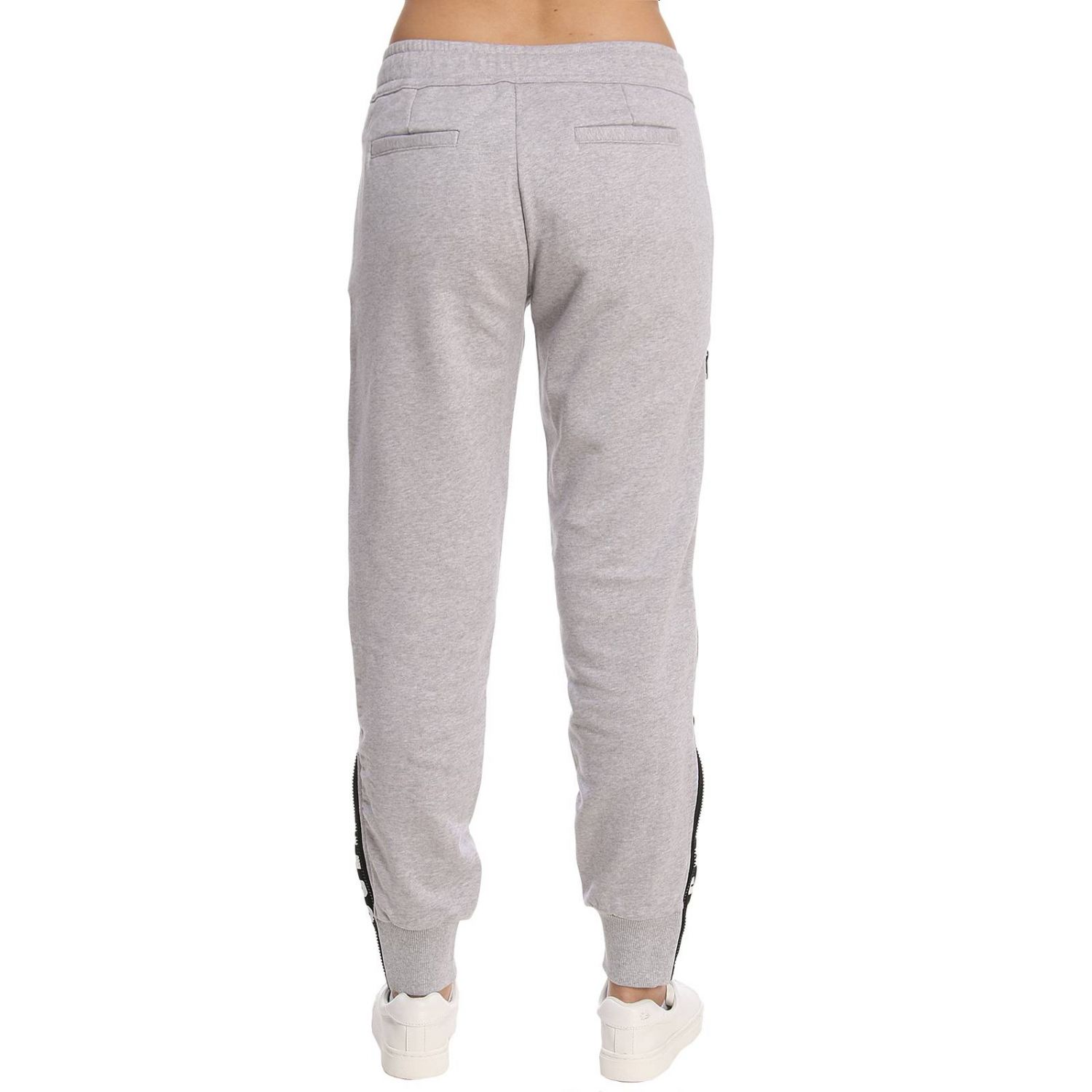 men's pants to women's pants