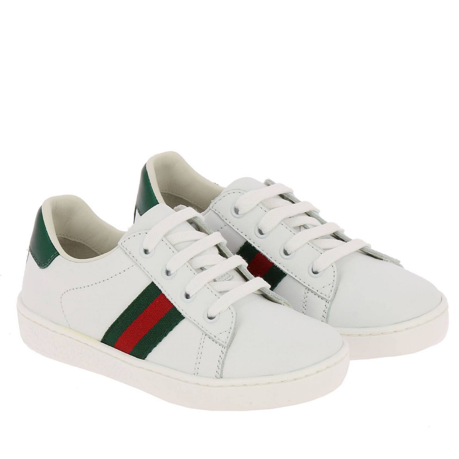 white gucci trainer