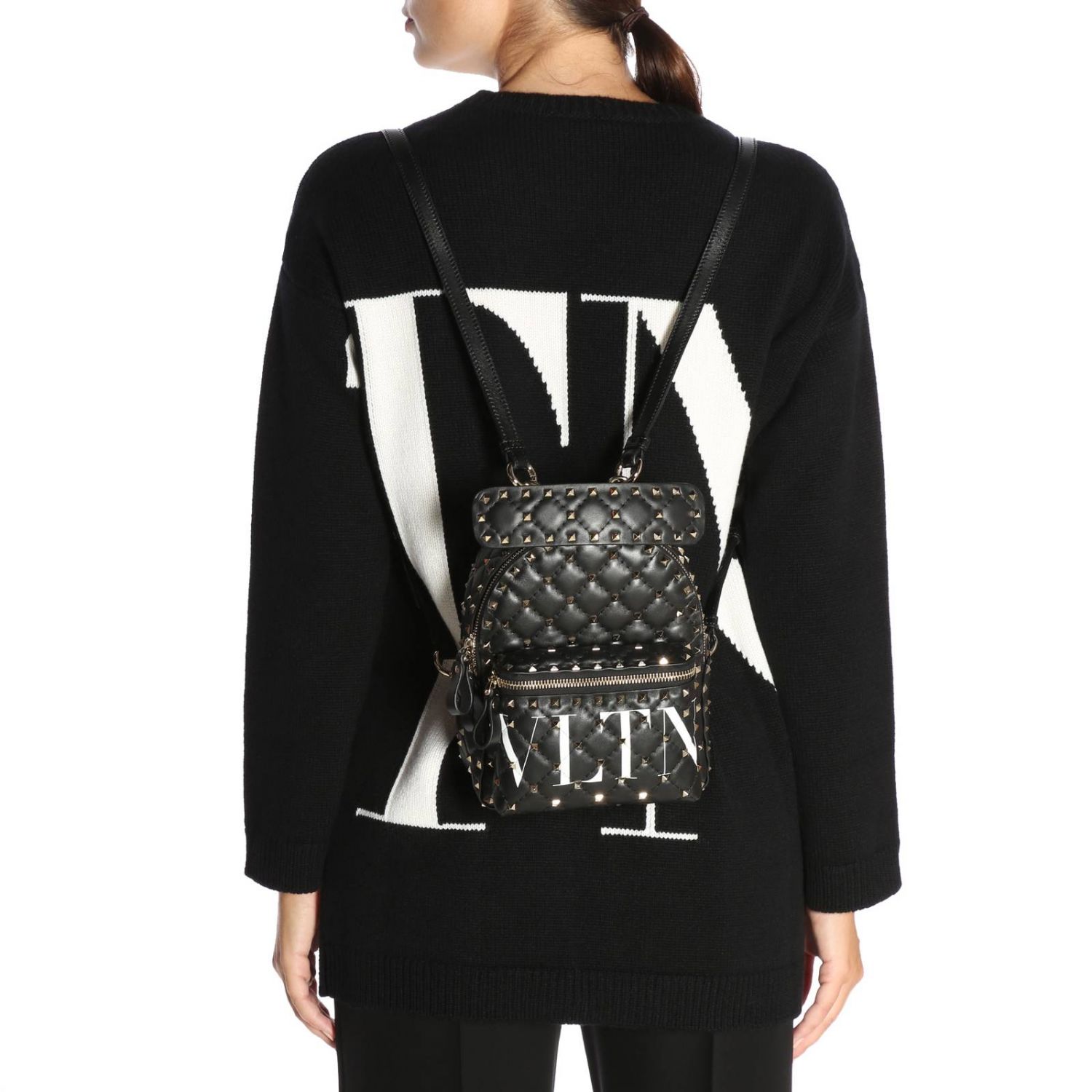 VALENTINO GARAVANI: Zaino Rockstud Spike small in nappa trapuntata con  borchie all over e stampa VLTN - Nero | Zaino Valentino Garavani QW0B0B63  XQC GIGLIO.COM