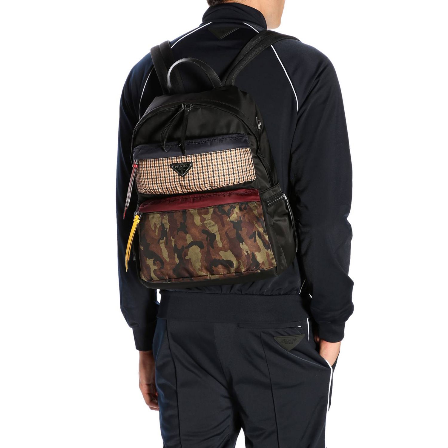 PRADA: Zaino in nylon camouflage e pied-de-poule con logo triangolare by -  Militare | Zaino Prada 2VZ025 V.OOO 2BUM GIGLIO.COM