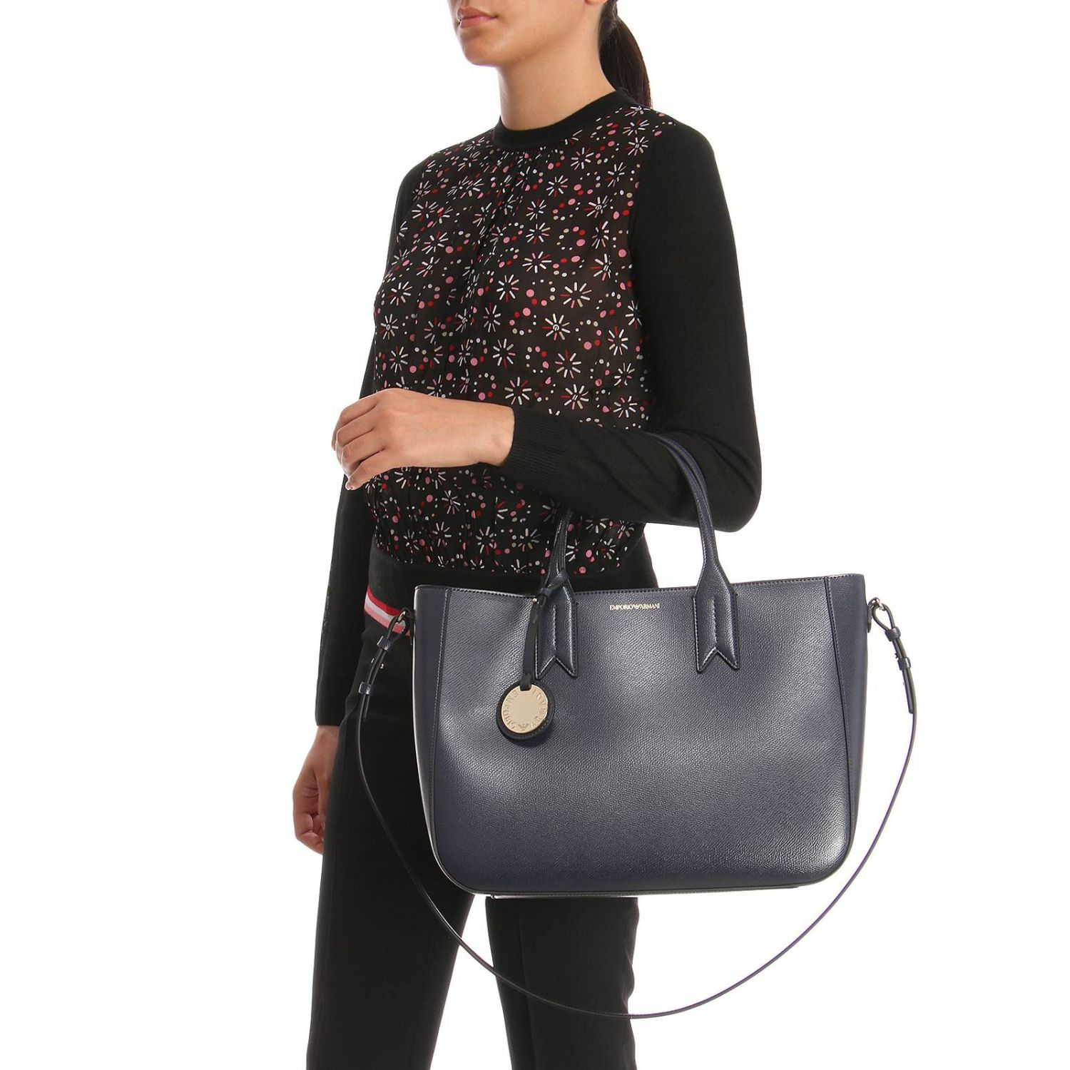 Emporio Armani Outlet Shoulder bag women Black Handbag Emporio Armani Y3D082. YH15A