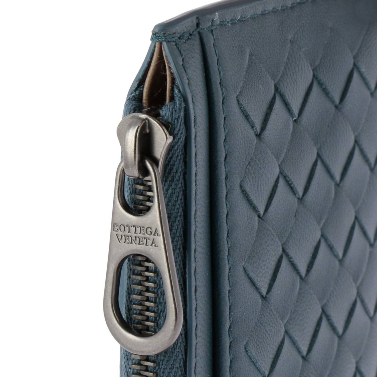 bottega veneta travel wallet