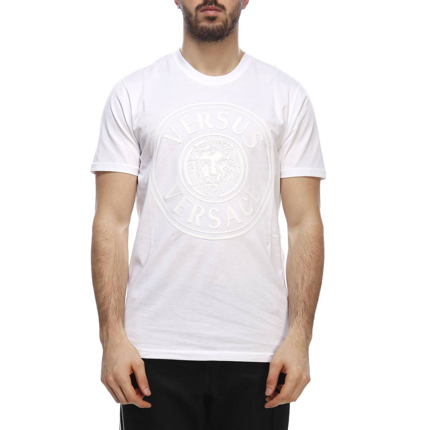 Versus Outlet: T-shirt a maniche corte con maxi stemma Versace e testa di  leone in gomma - Bianco | T-Shirt Versus BU90705 BJ10388 GIGLIO.COM