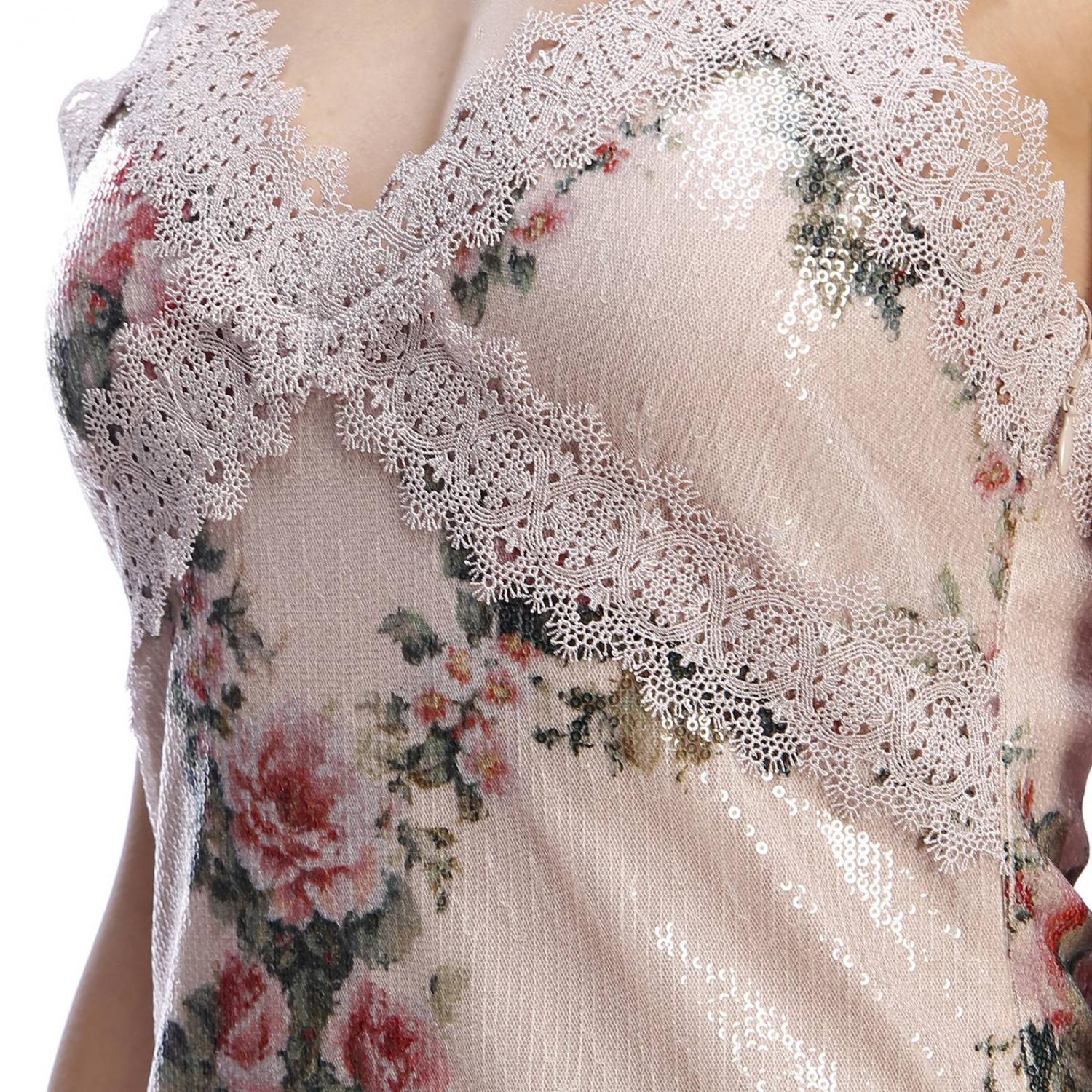 Blumarine Outlet: Abito stile lingerie in tessuto di paillettes stampate e  pizzo - Cipria | Abito Blumarine 3363 GIGLIO.COM