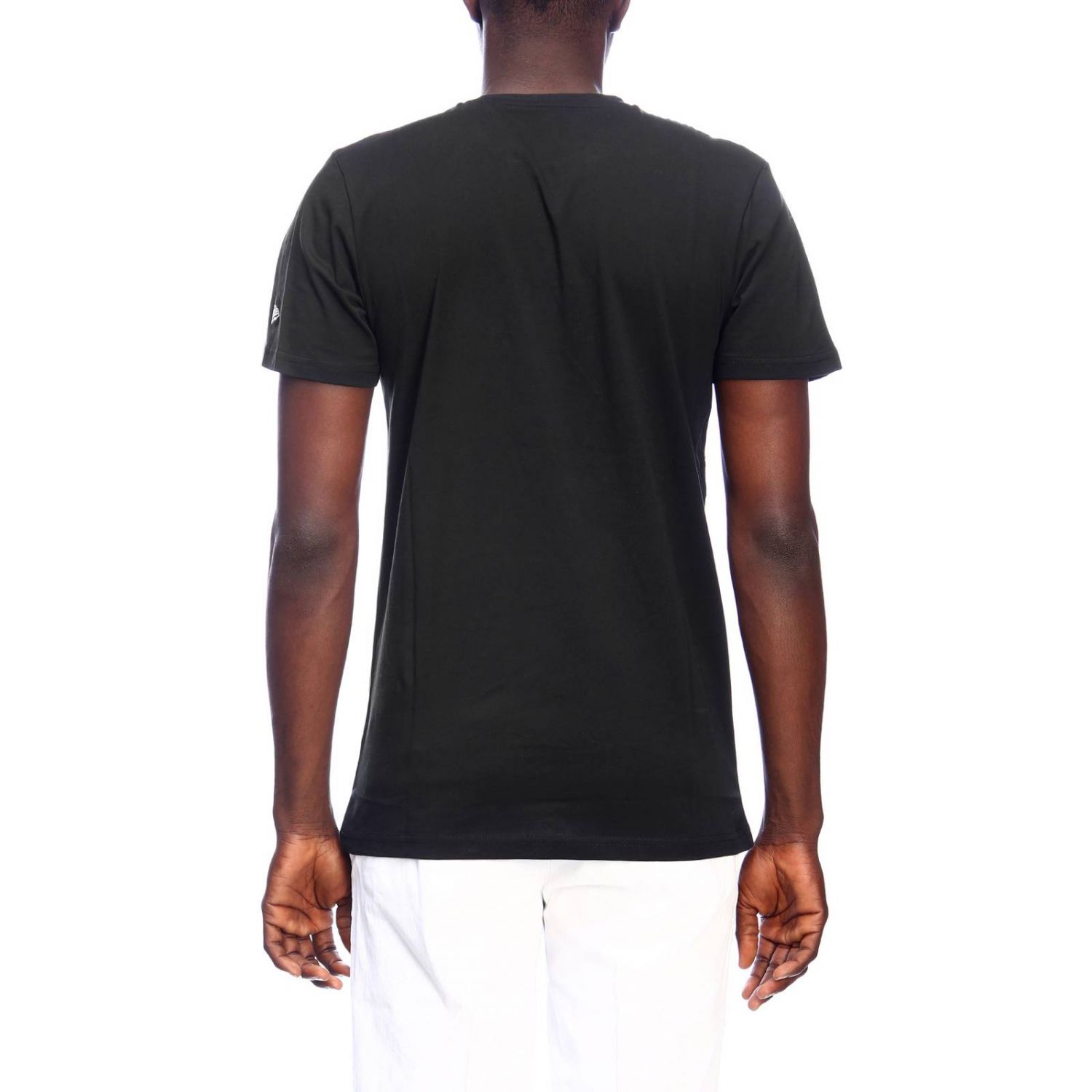 black t shirt men fashion