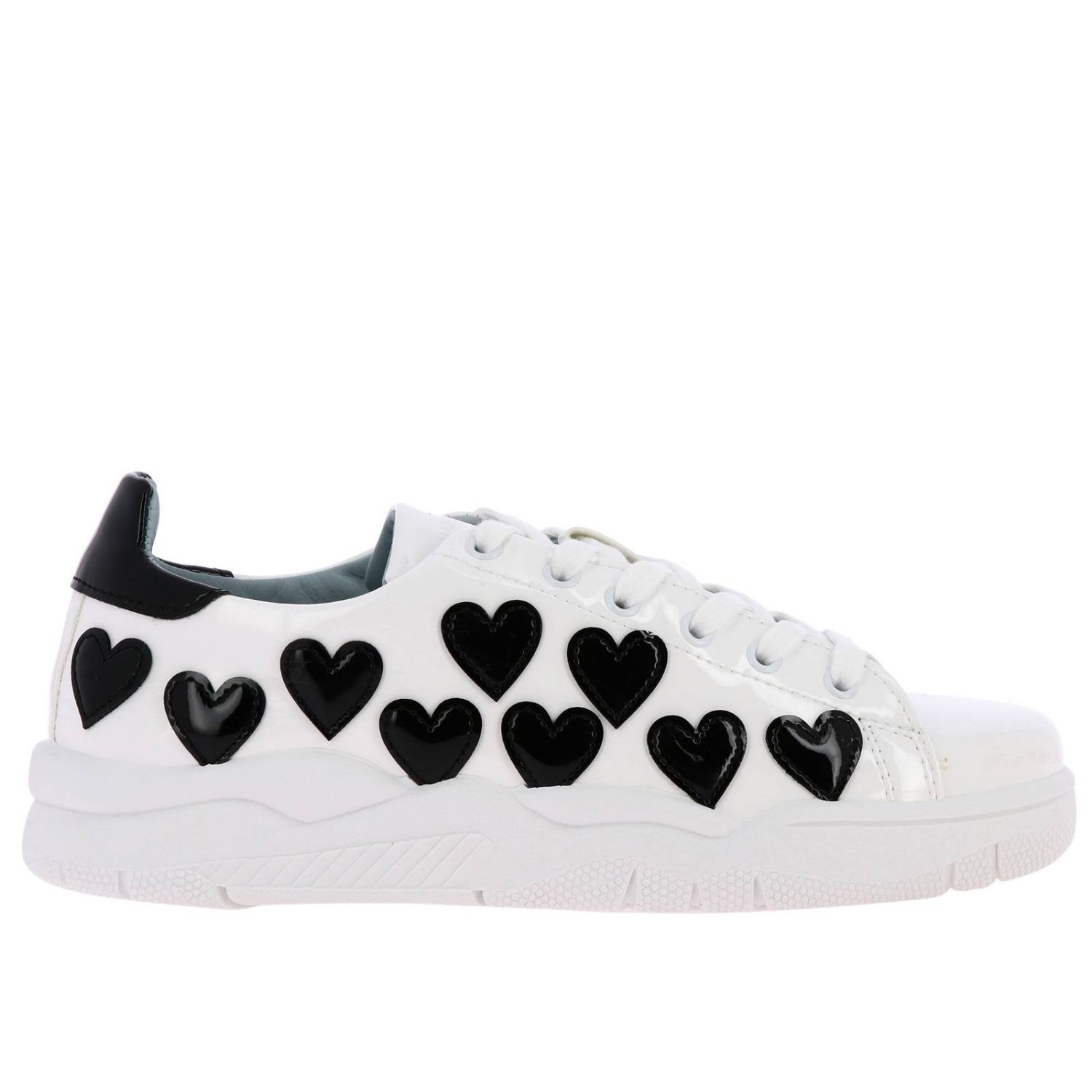Chiara Ferragni Outlet: Sneakers Roger in patent leather with maxi  contrasting hearts - Black | Chiara Ferragni sneakers CF2523 online on  
