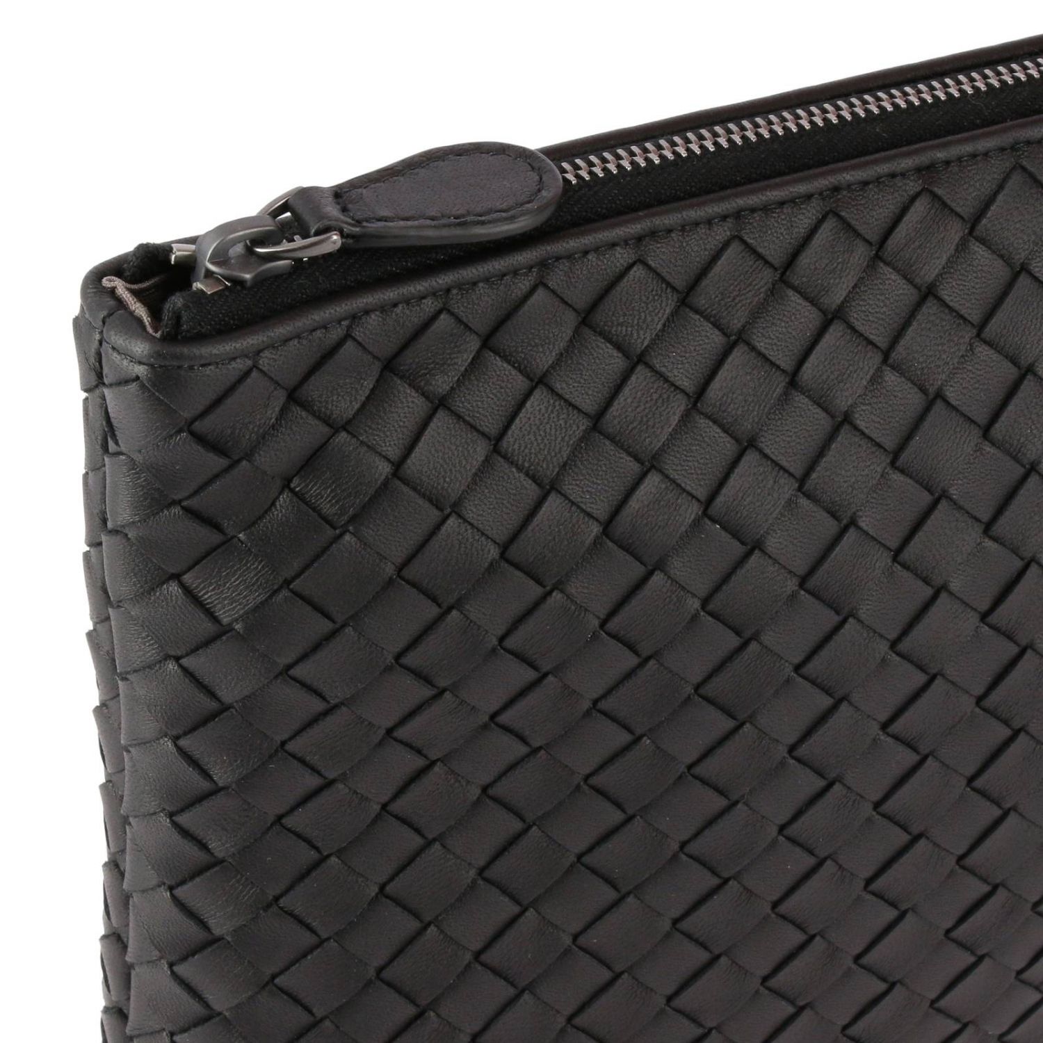 Bottega Veneta Outlet: medium-sized clutch bag in woven genuine leather ...