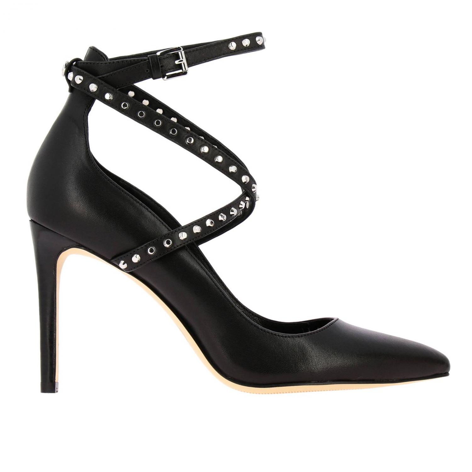 jeannie studded leather pump