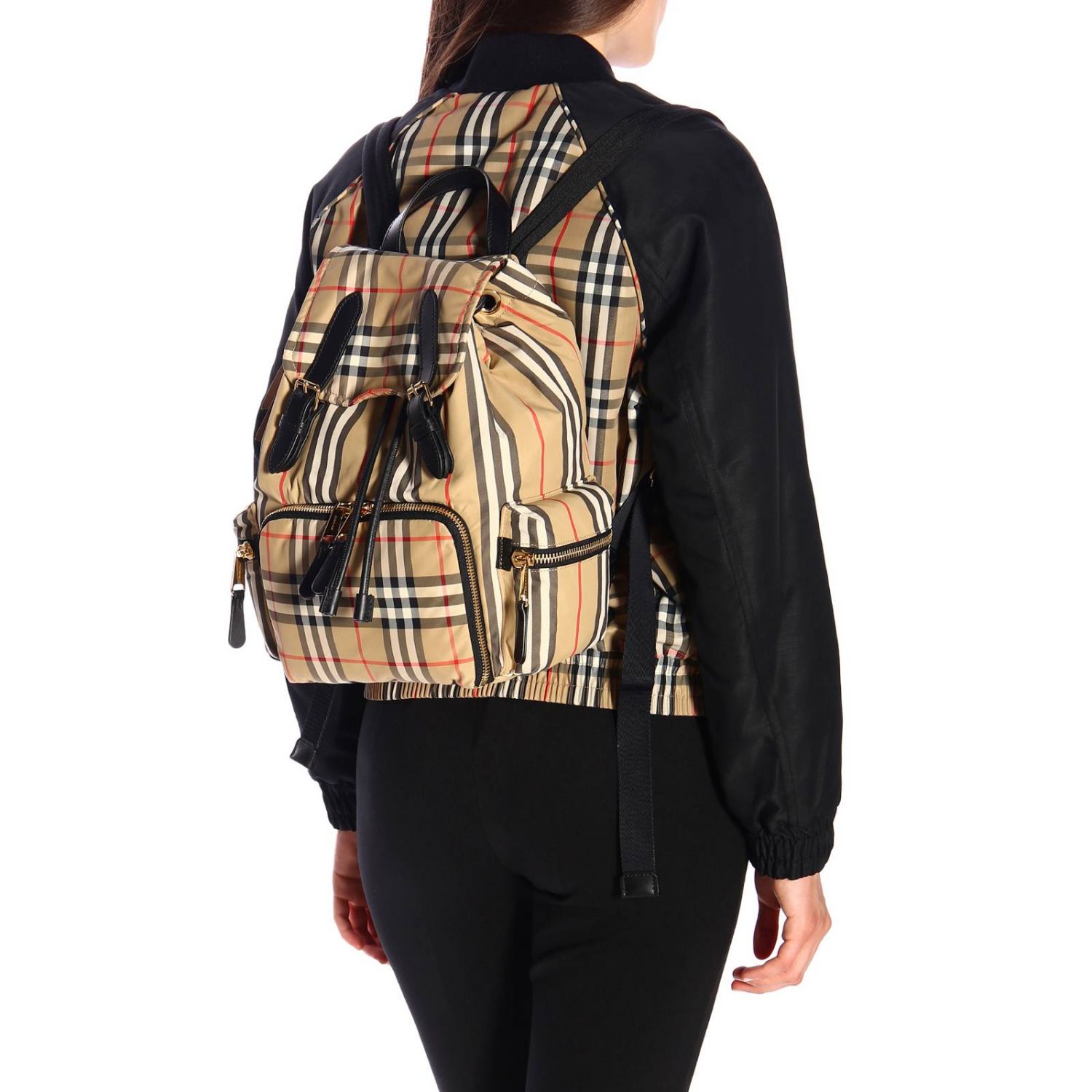 lug archer sling bag