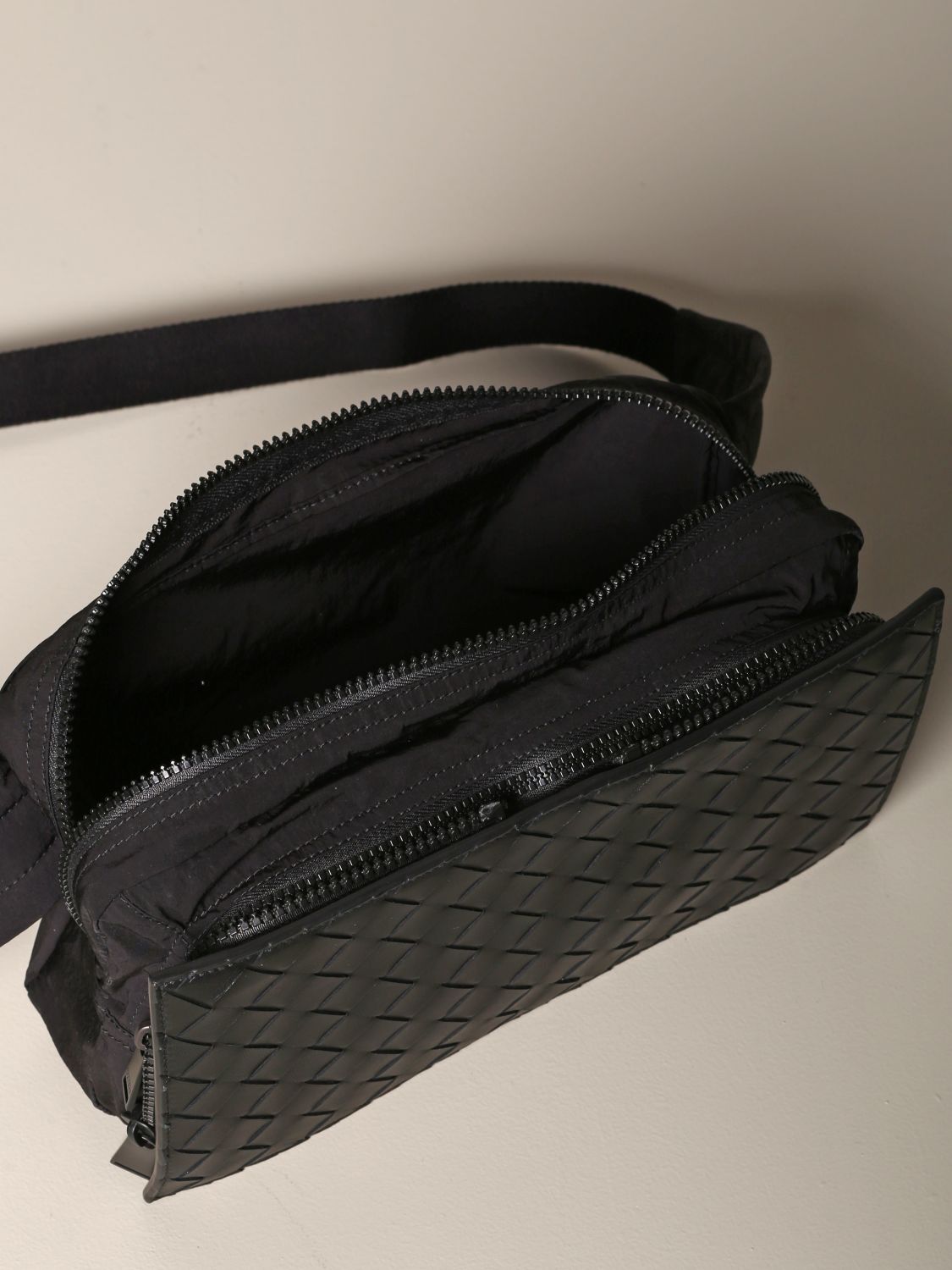 bottega veneta belt bag men