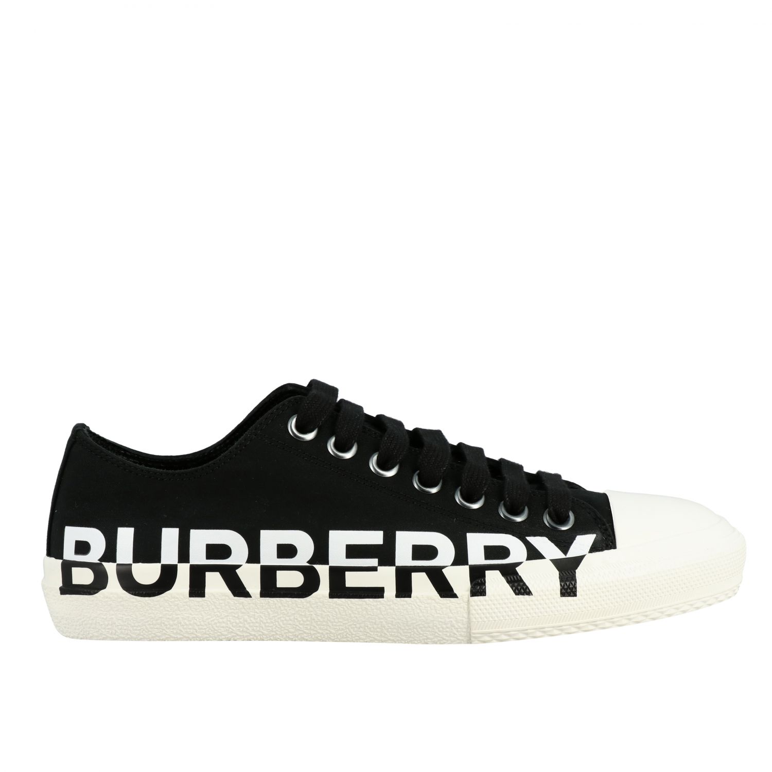 Burberry品牌折扣： Larkhall 字母印花帆布运动鞋- 黑色| Burberry运动 