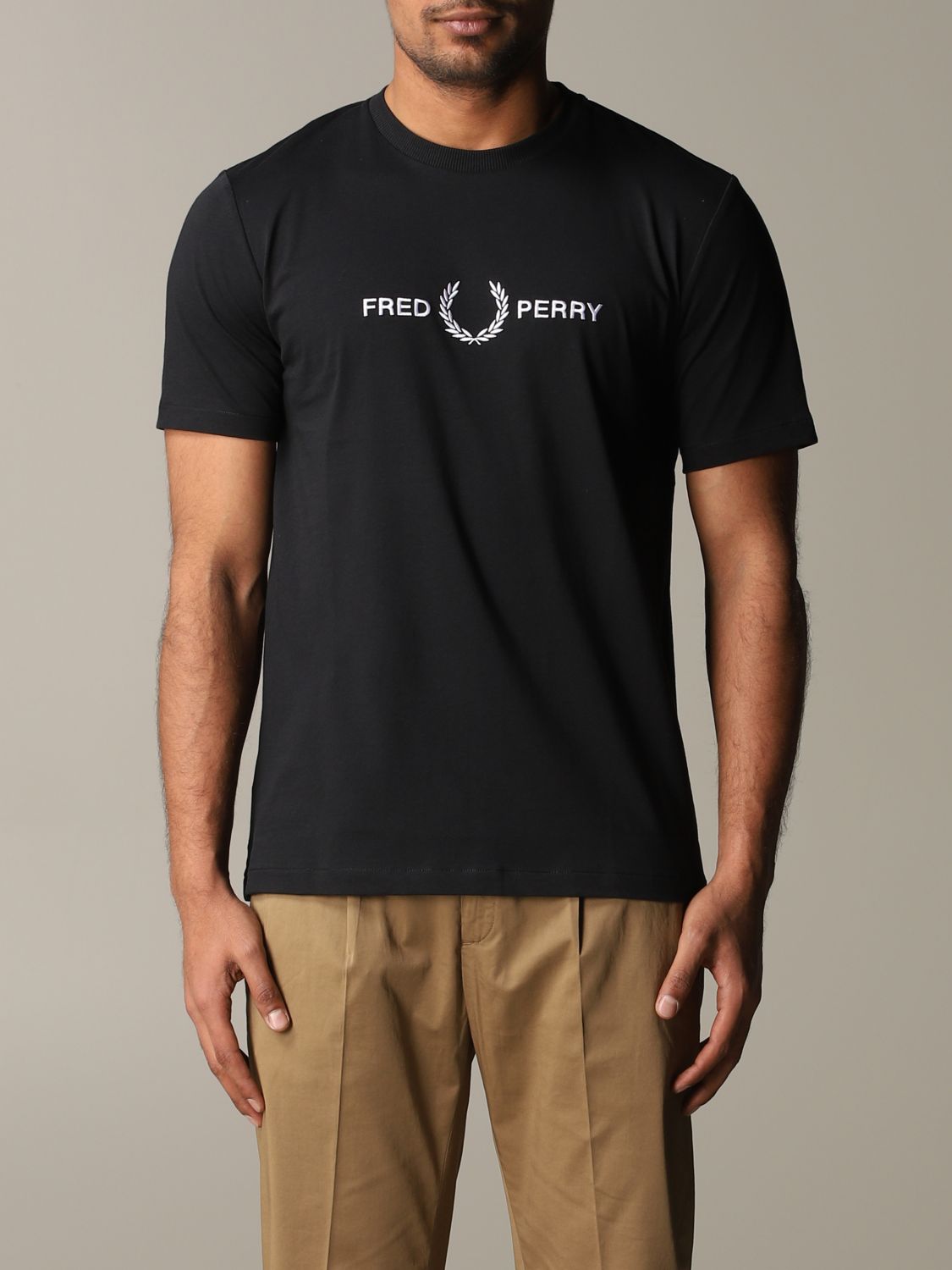 Outlet de Fred Camiseta hombre, Negro Camiseta Fred Perry M7514 en en GIGLIO.COM