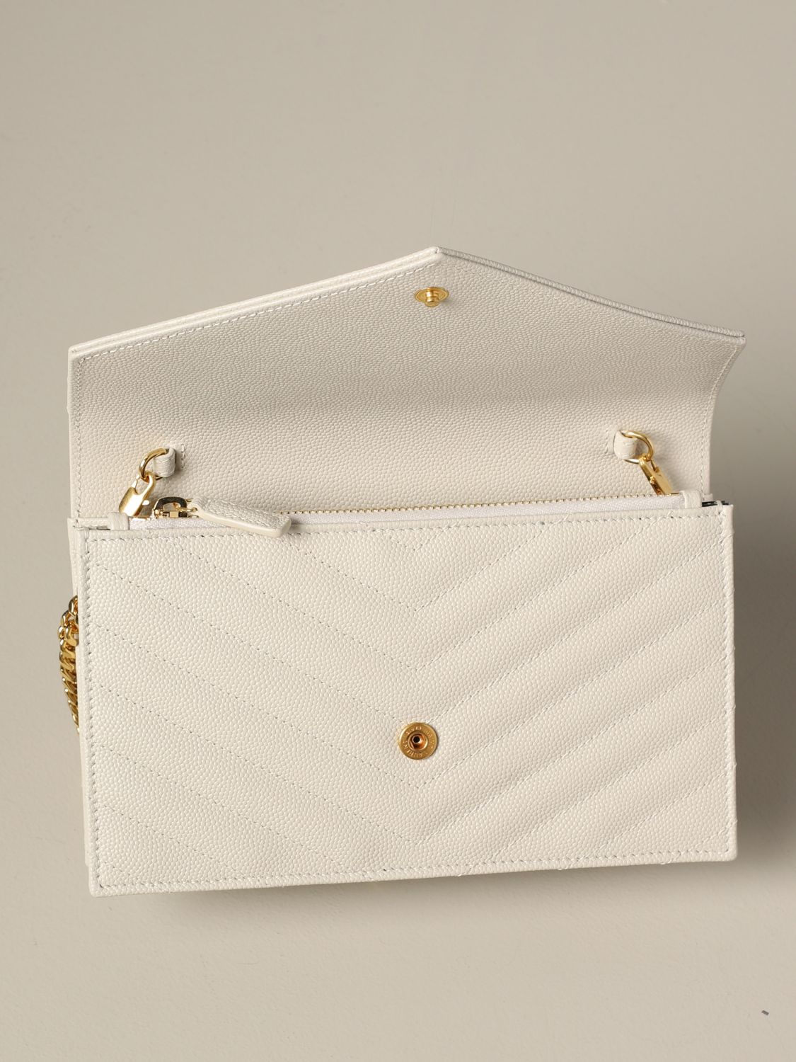 Mini sac à main Saint Laurent: Sac Monogram envelope chain wallet Saint Laurent en cuir grain de poudre jaune crème 4
