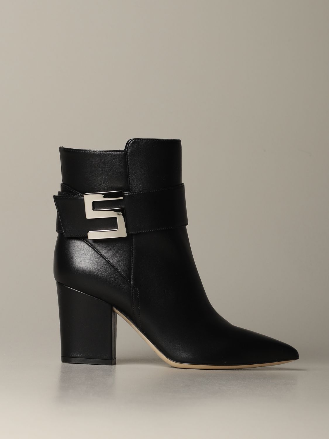 womens black heeled booties