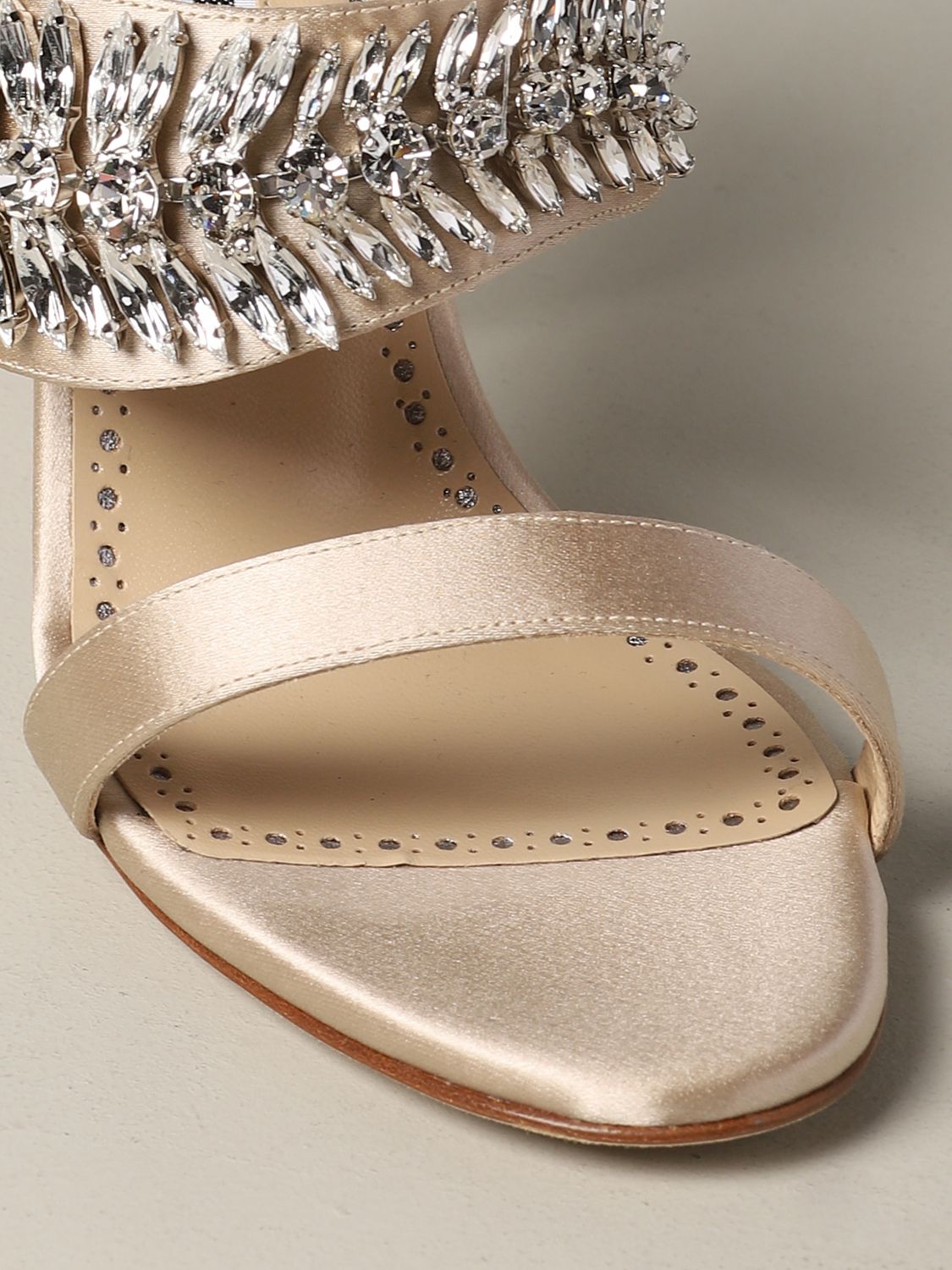 Heeled sandals Manolo Blahnik: Shoes women Manolo Blahnik nude 4