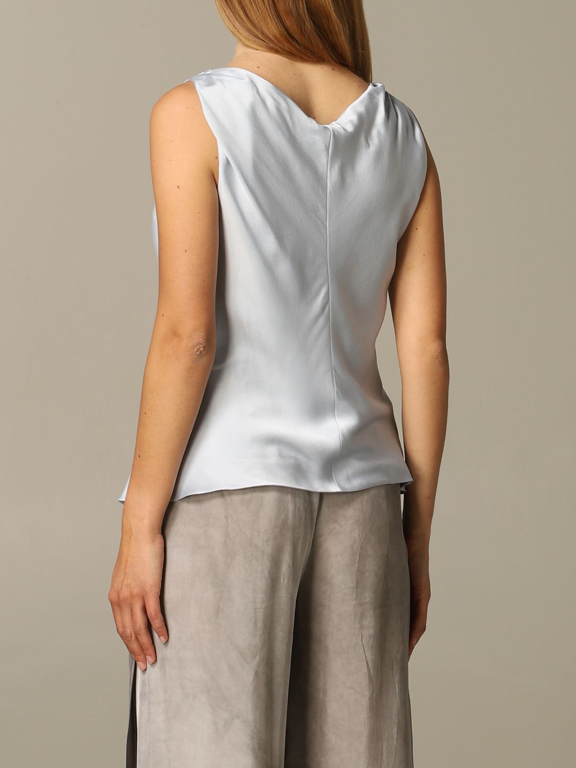 GIORGIO ARMANI: Top in raso di seta - Celeste | Top E Bluse Giorgio Armani  0SHCKZ23 TZ487 GIGLIO.COM