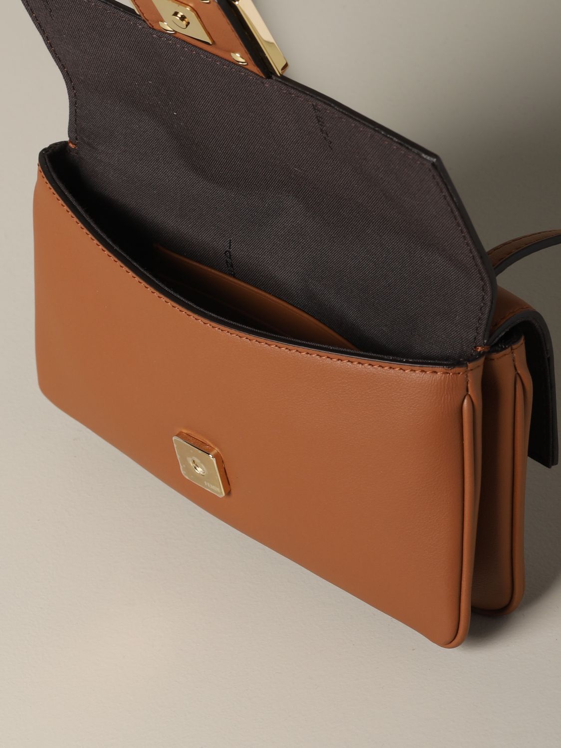 sacs à main fendi
