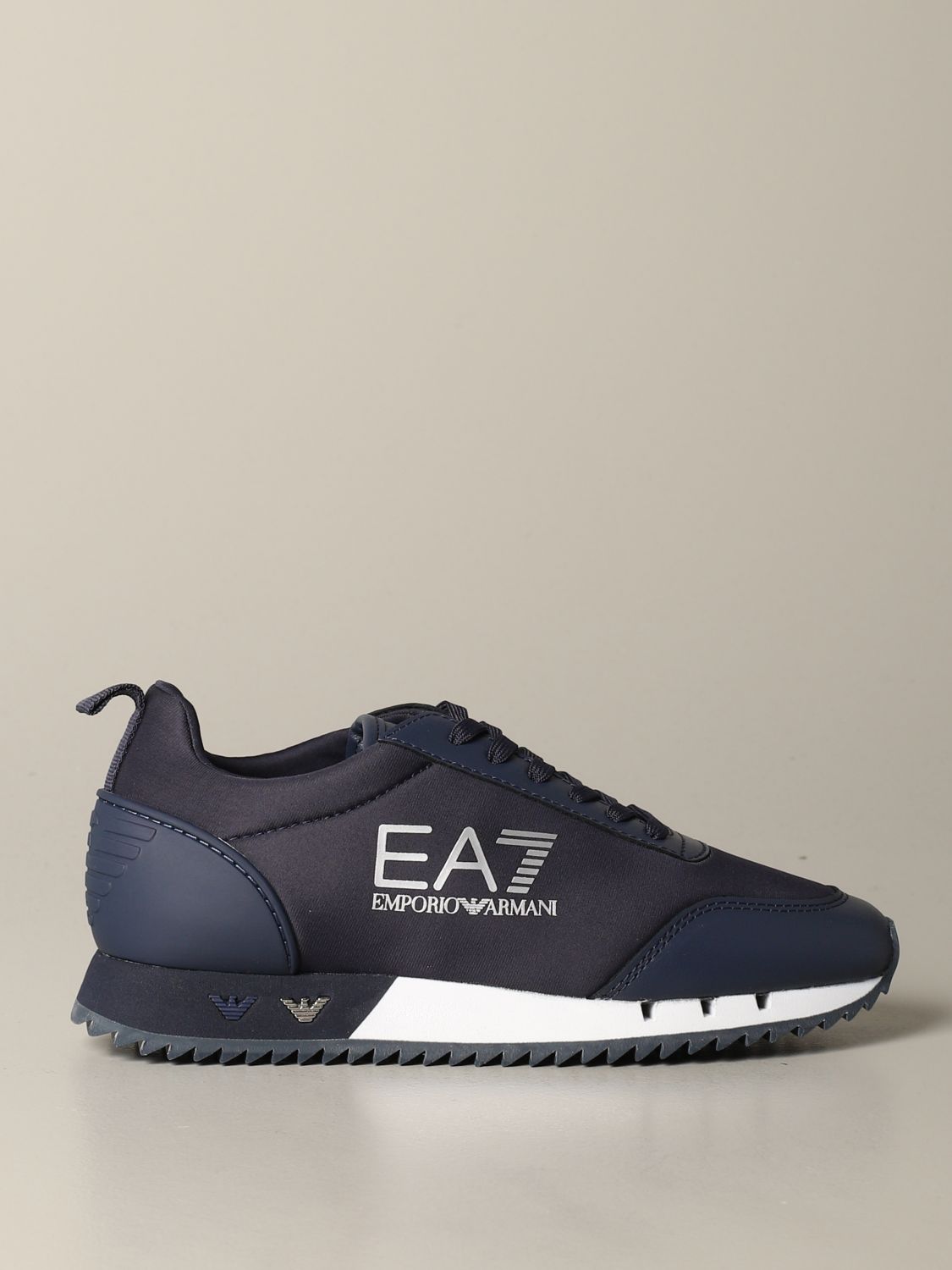 ea7 shoes
