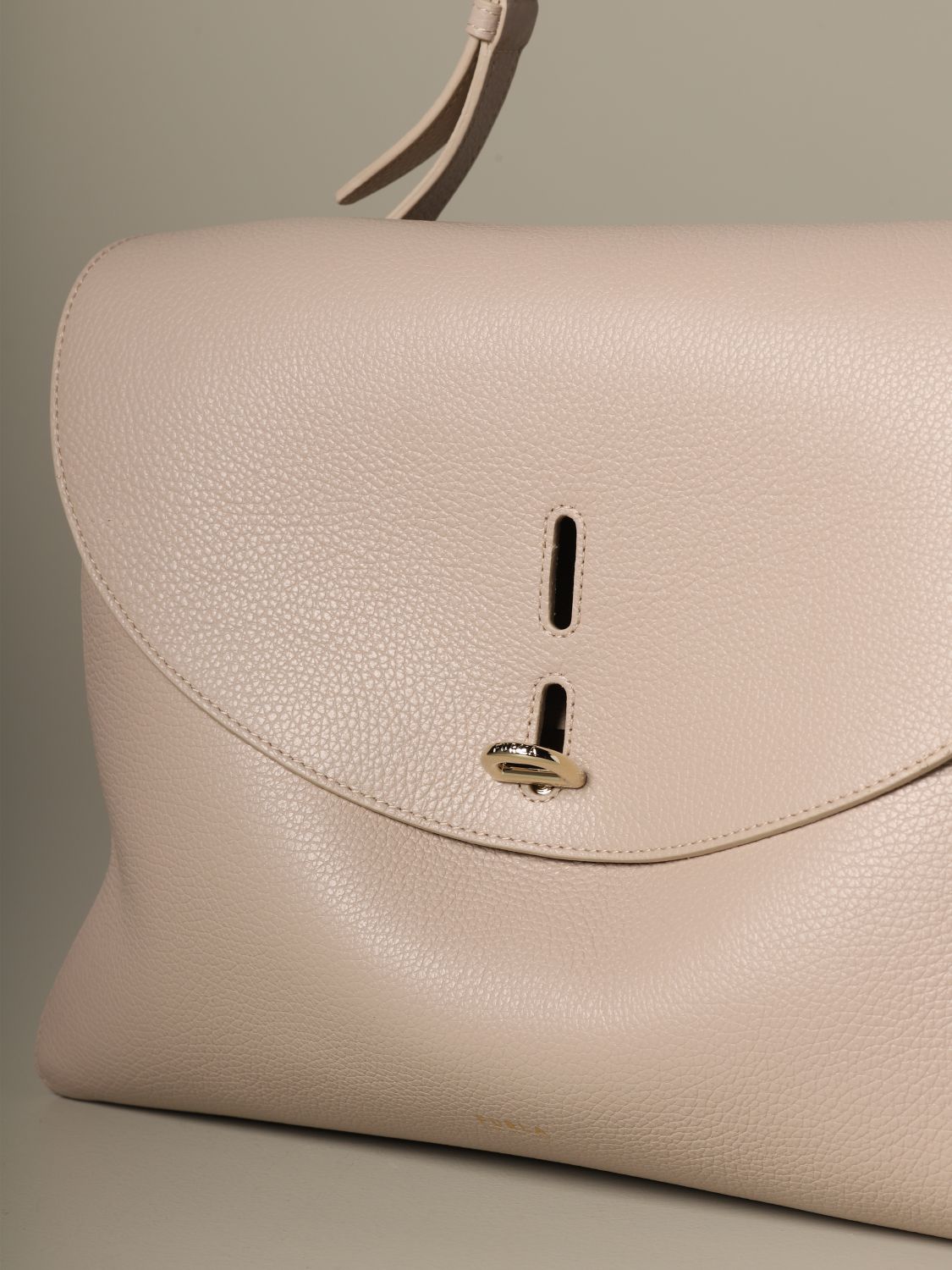 Furla Outlet top handle bag in textured leather Pink Furla