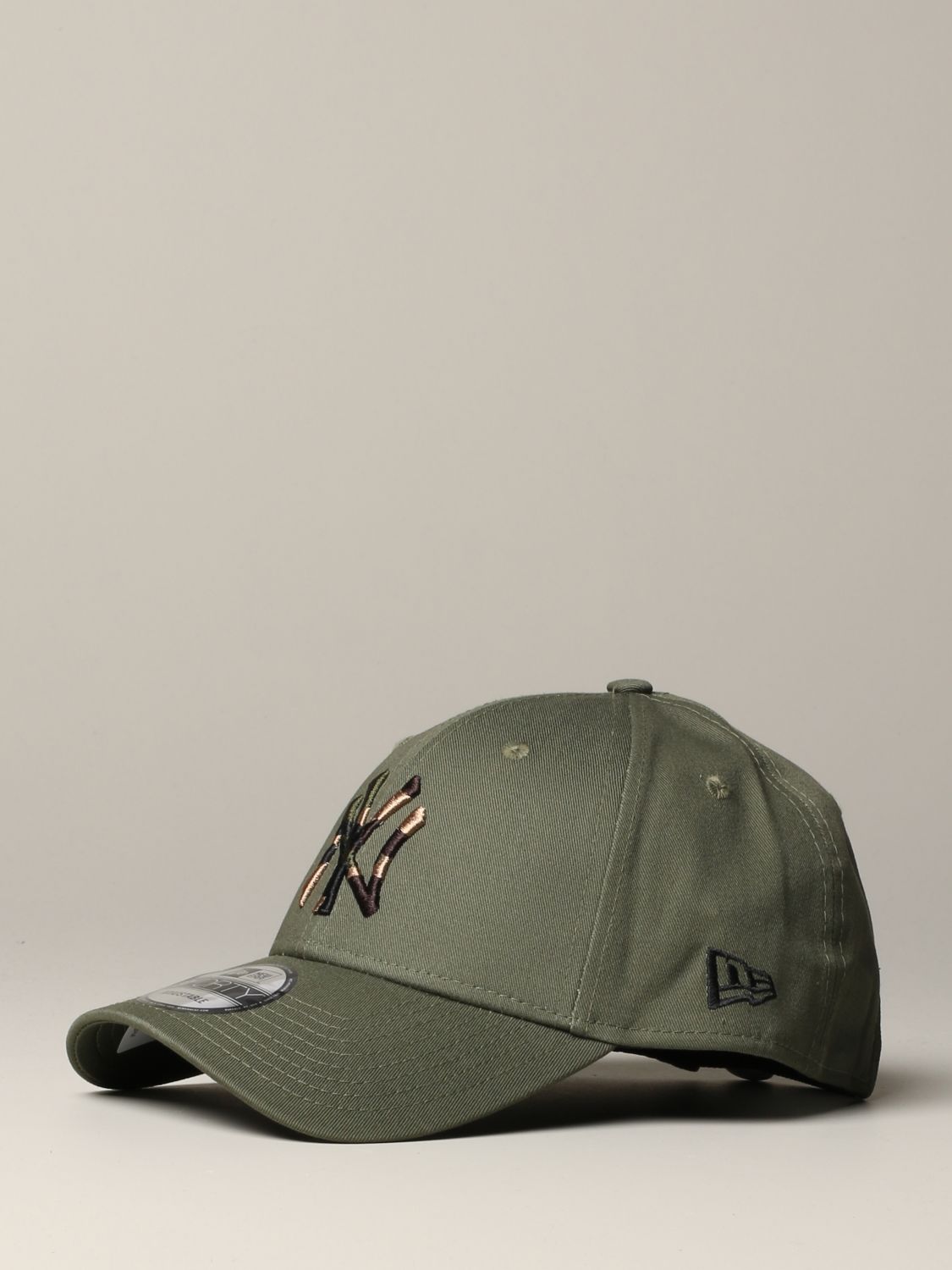 New Era Outlet: Camo infill 9forty hat with NY Yankees logo