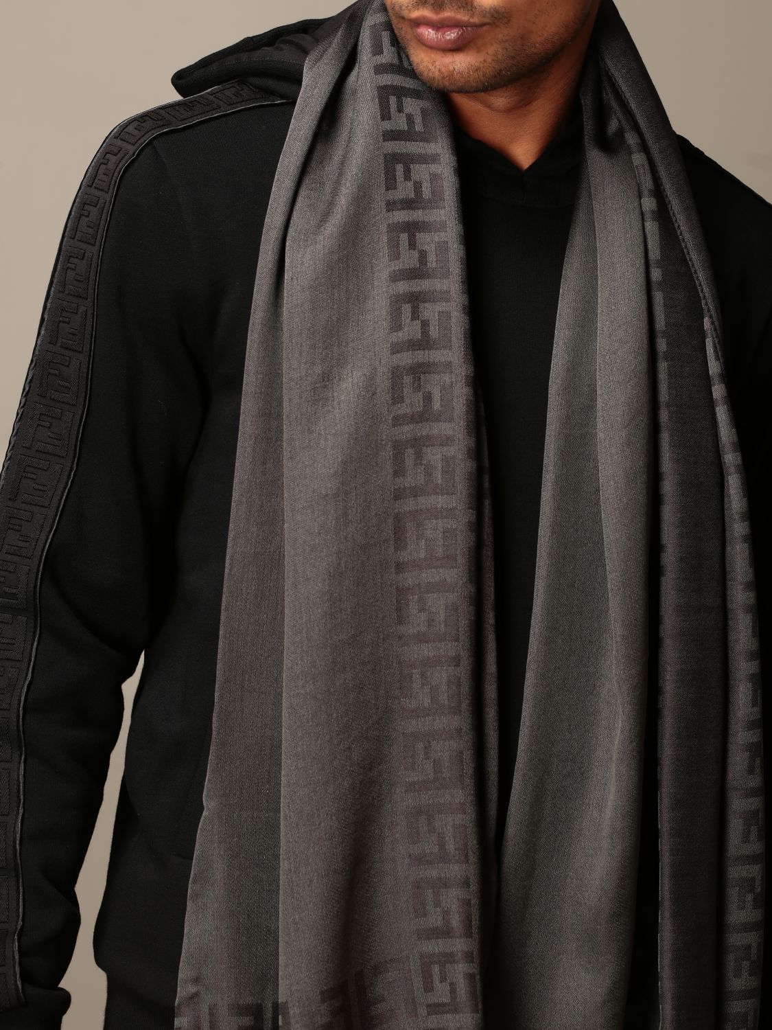 Homme Accessoires Écharpes et foulards Echarpe Laines Fendi pour homme en coloris Noir 