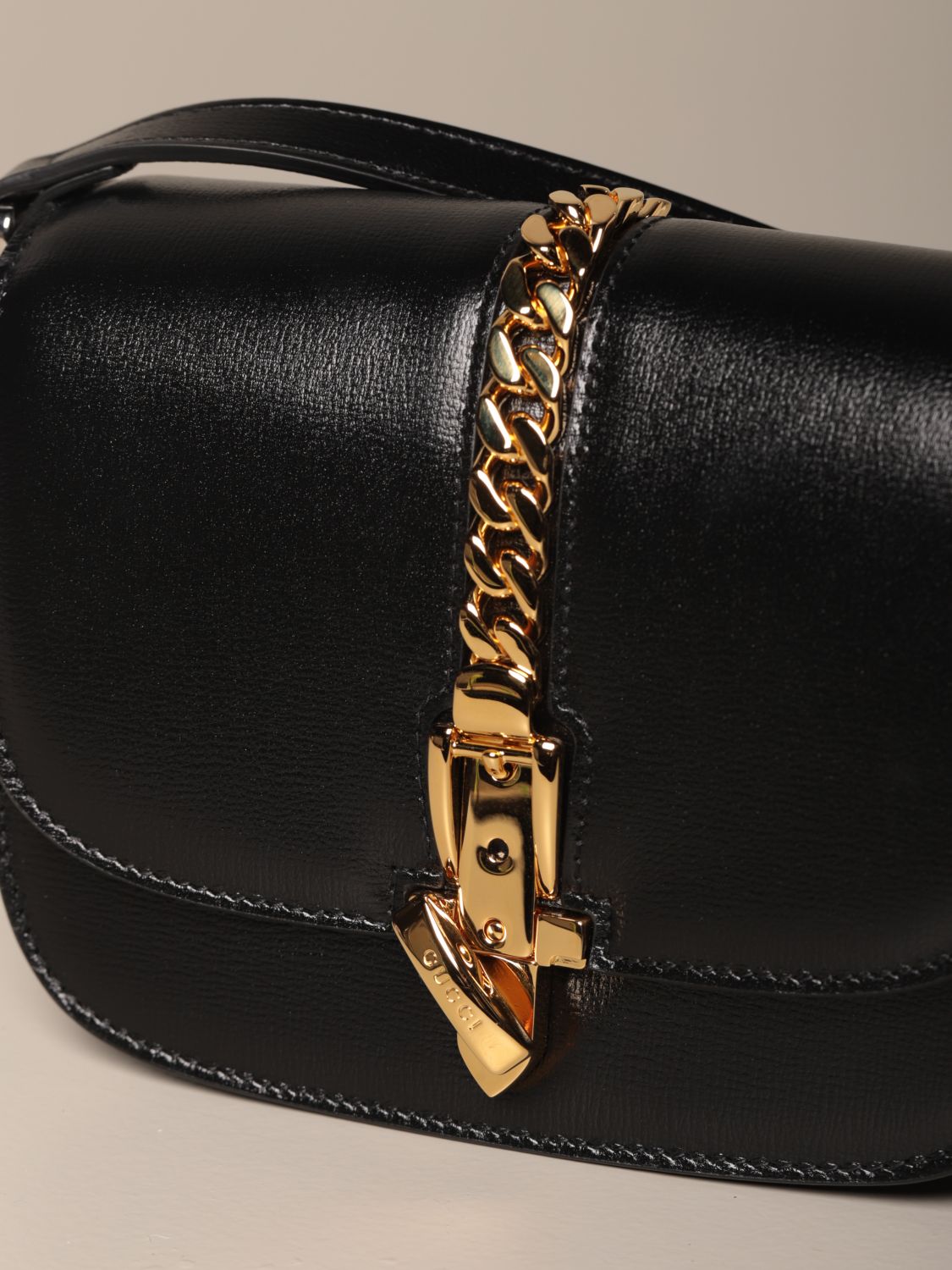 GUCCI: mini Sylvie bag in leather with chain | Mini Bag Gucci Women ...