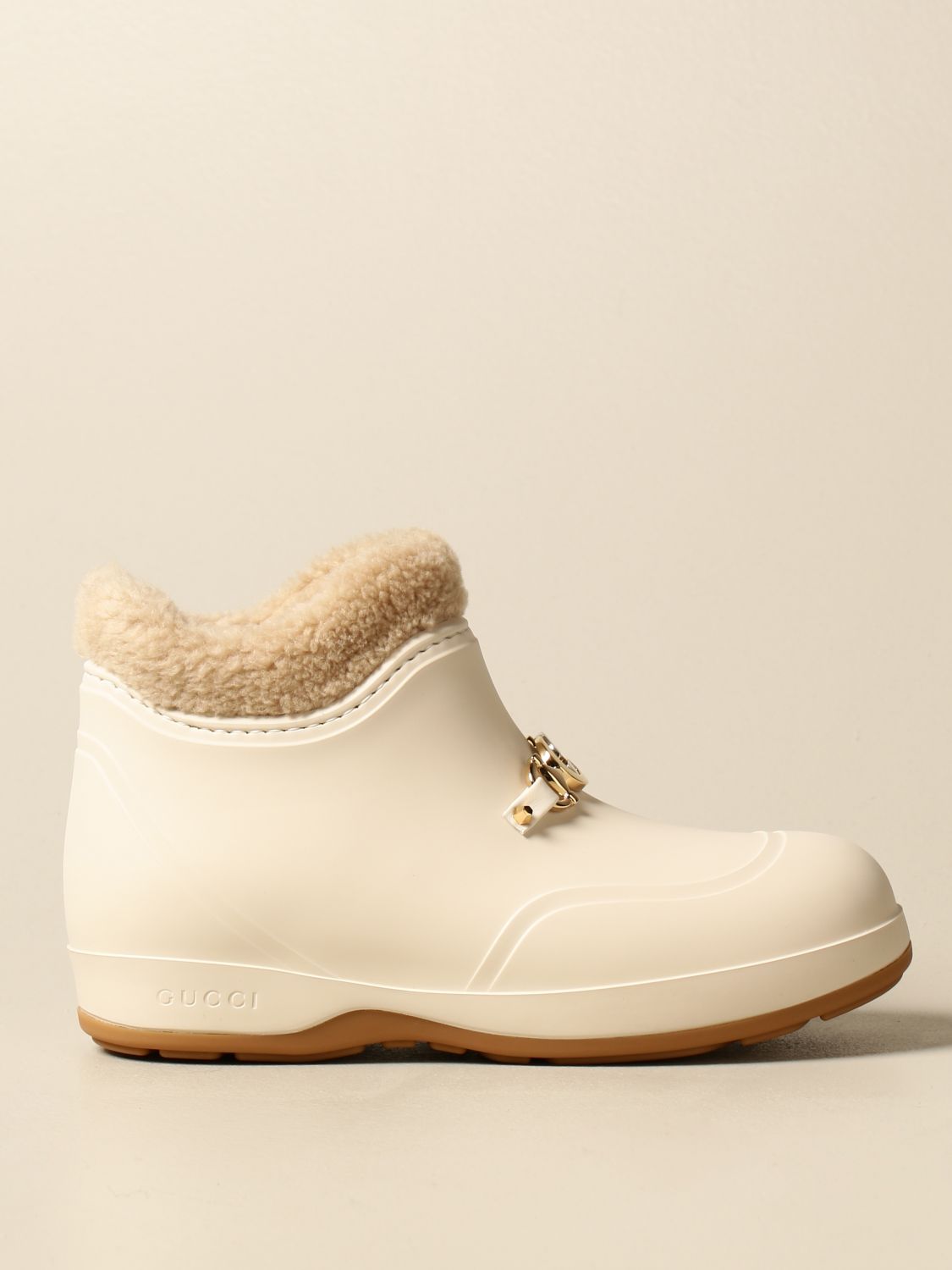 GUCCI: Crossy rubber ankle boot with 