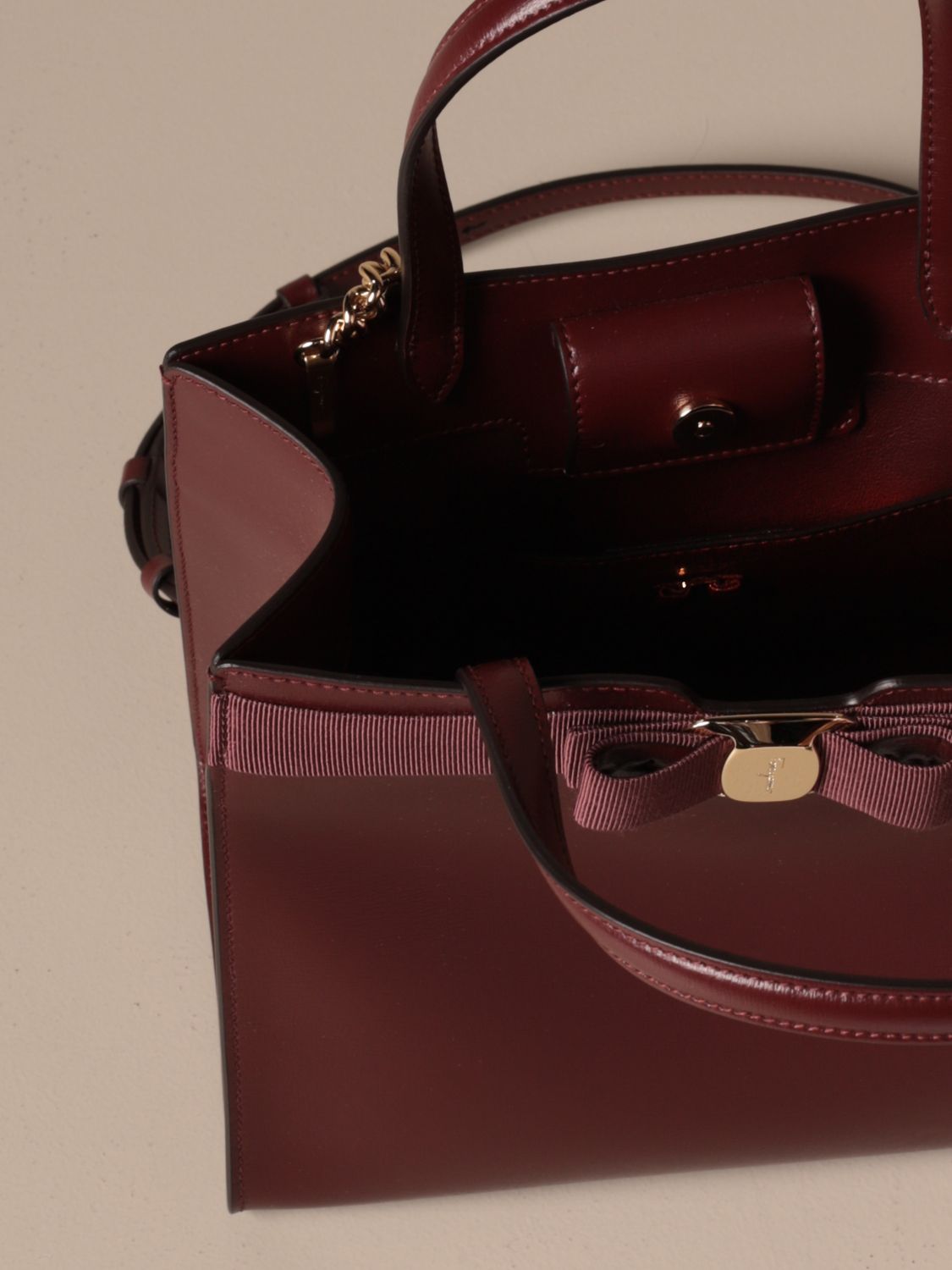 SALVATORE FERRAGAMO: Vara leather handbag - Burgundy | Handbag ...