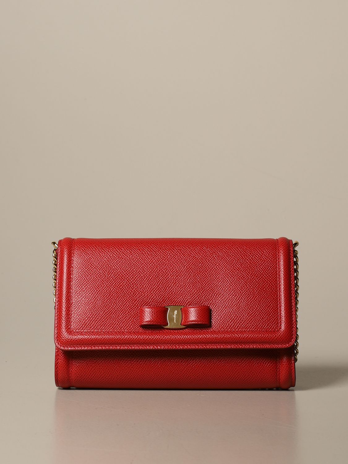 ferragamo bag red