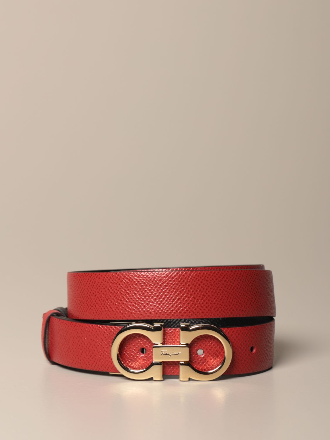 SALVATORE FERRAGAMO: Gancini belt in reversible leather - Red | Belt ...