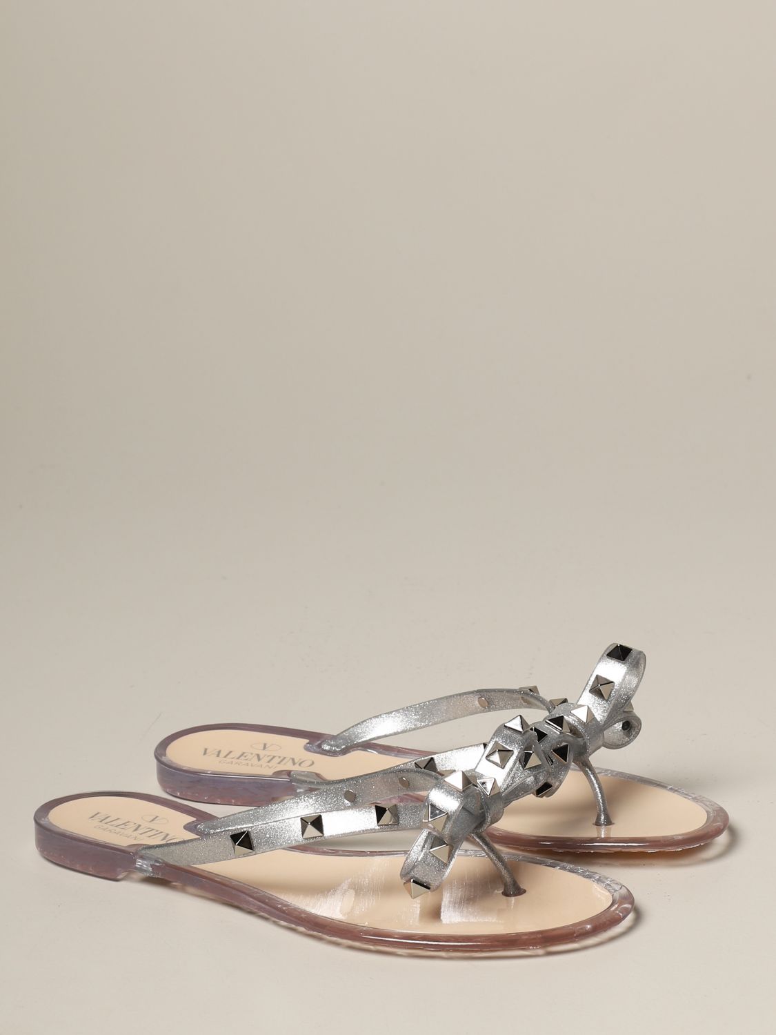 rockstud thong sandal