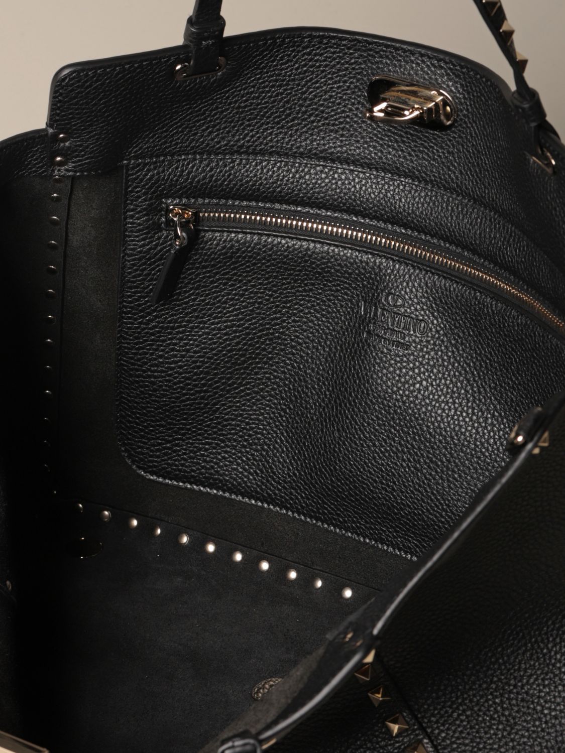 Valentino Garavani Rockstud bag in textured leather